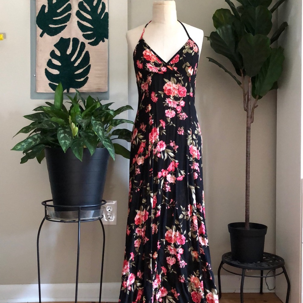 Forever 21 Floral Low Cut Back Maxi Dress